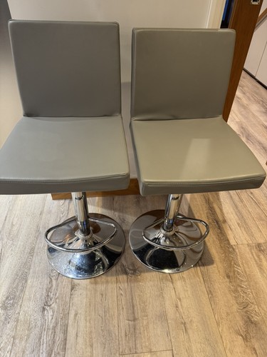 Reduced sturdy bar island - reduced,